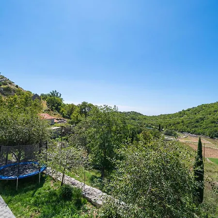 Villa Stone House Kuna