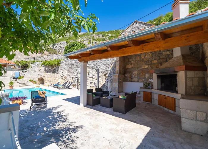 Stone House Kuna Vila